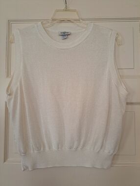 Adrian Jordan Vintage Cream Knit Sleeveless Top